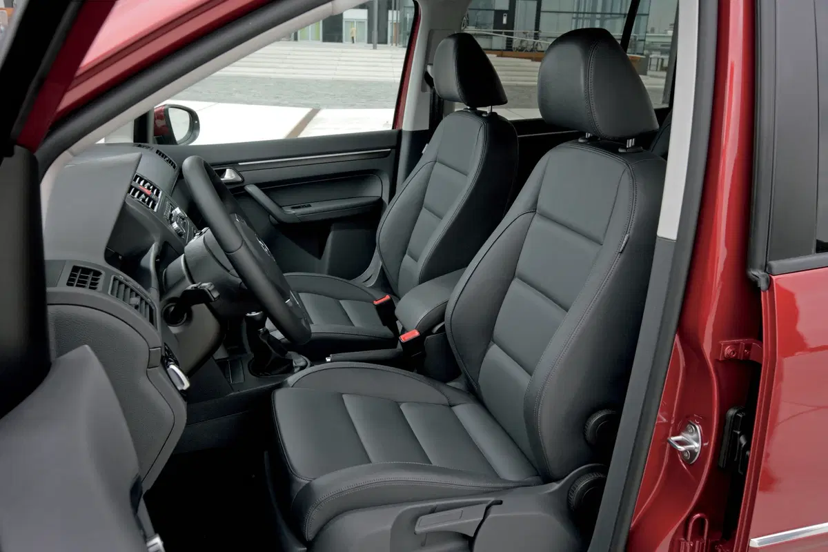 Volkswagen Touran 1.4 TSI Trendline EcoFuel (21)