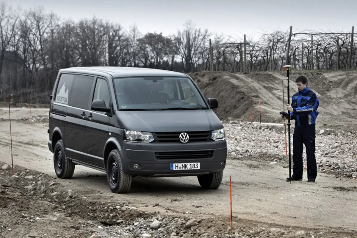 Volkswagen Veicoli Commerciali Transporter Furgone (2009-15) (9)