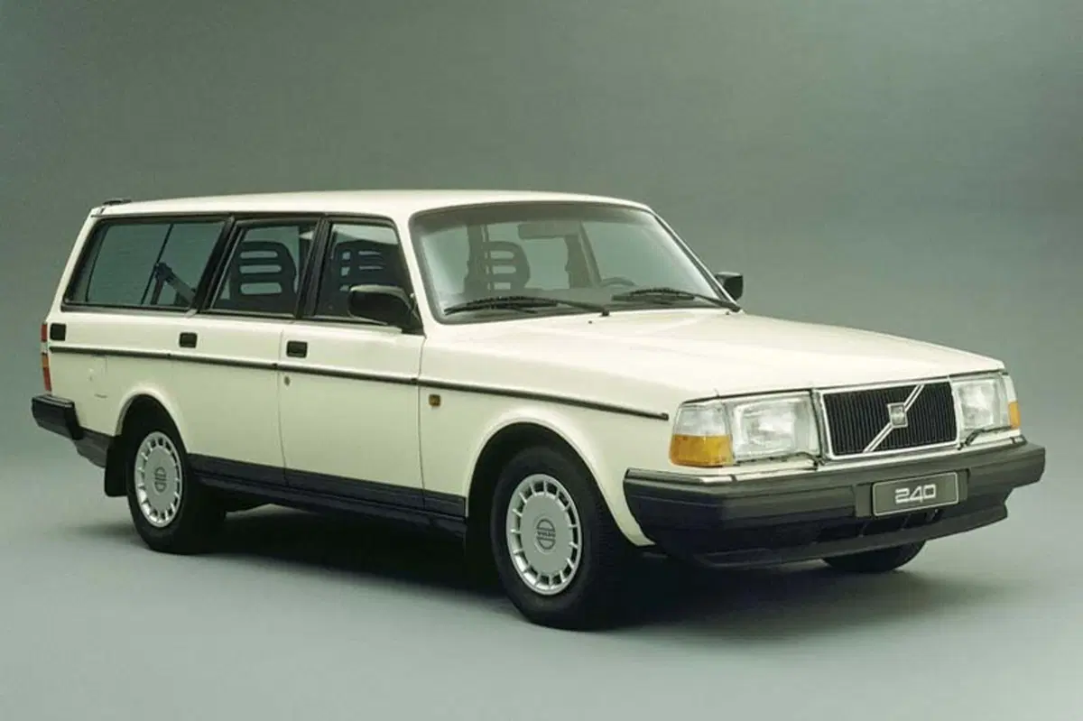 Volvo 240 Station Wagon (1984-93)