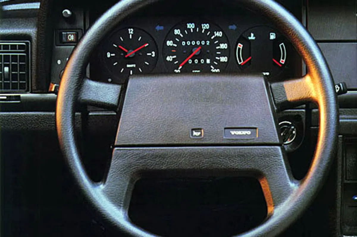 Volvo 240 Station Wagon (1984-93) (8)