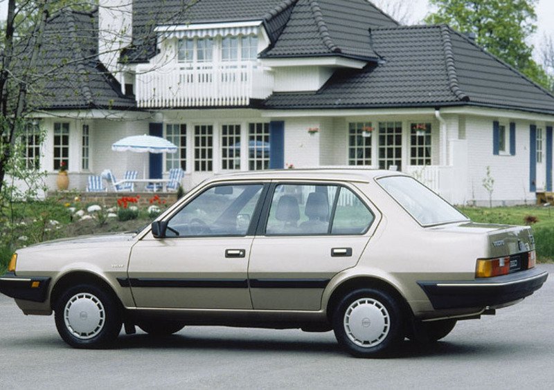 Volvo 360 (1985-91) (2)