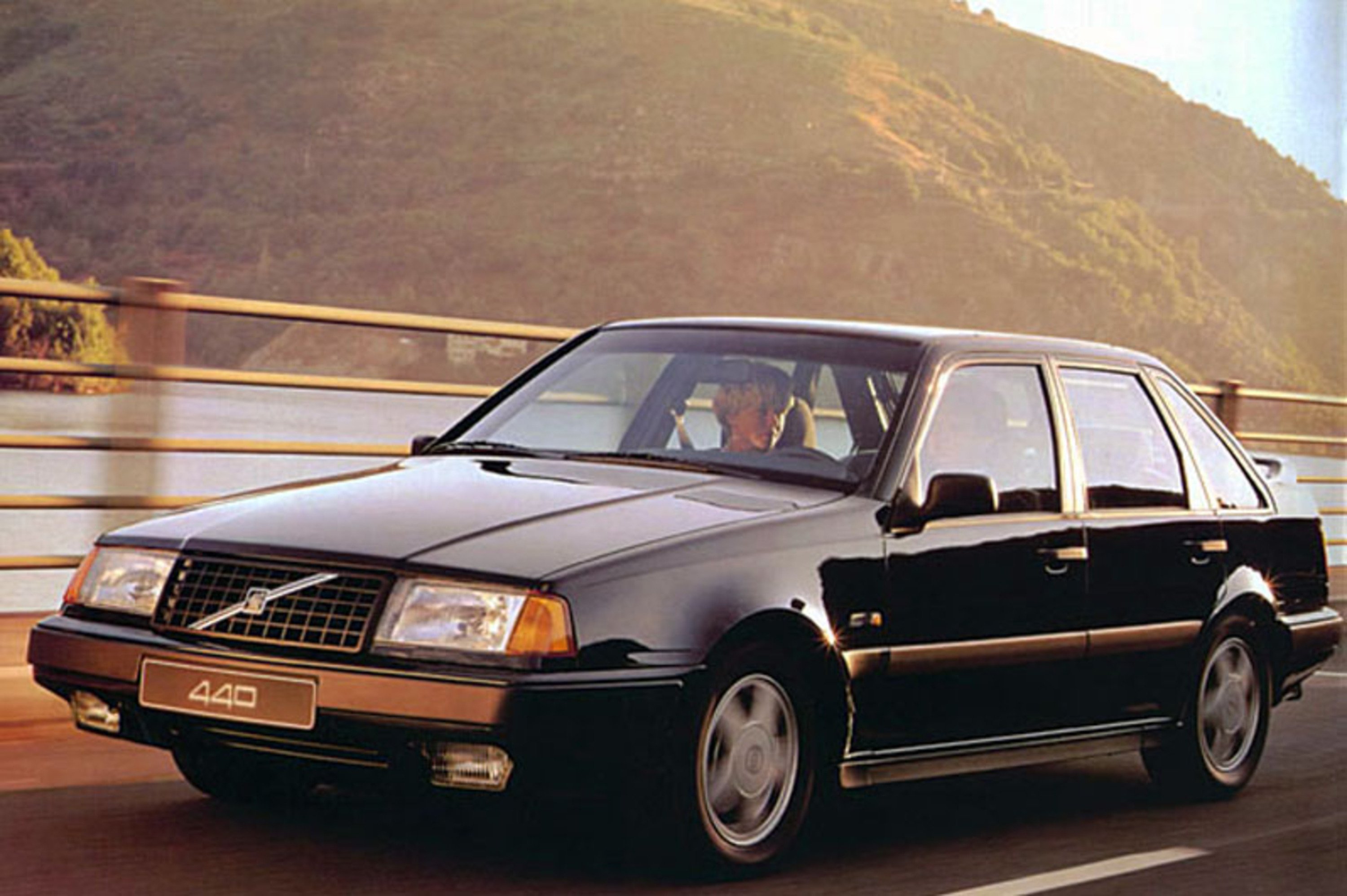 Volvo 440 (1988-96)