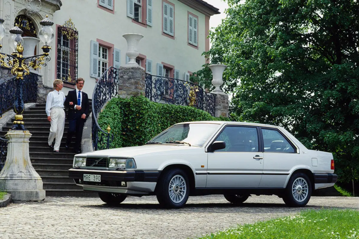 Volvo 780 (1986-89) (3)