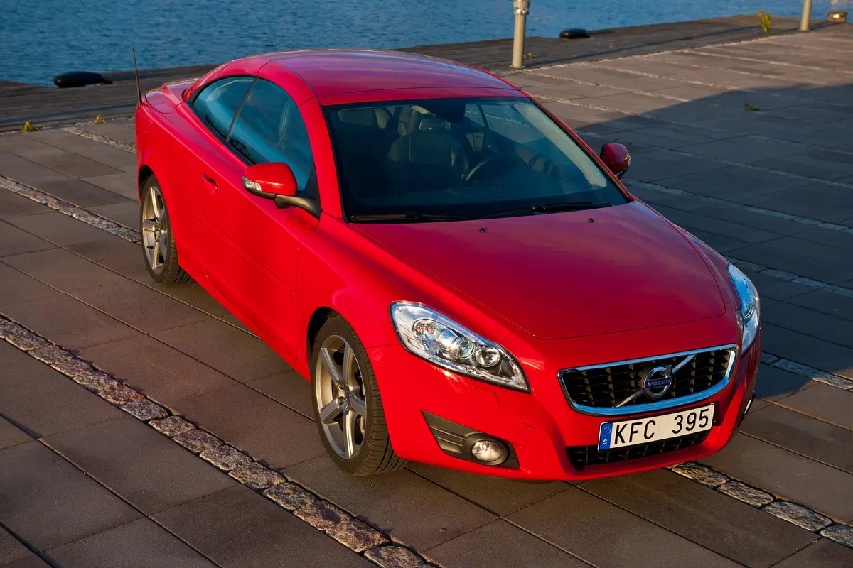 Volvo C70 (2005-13) (3)