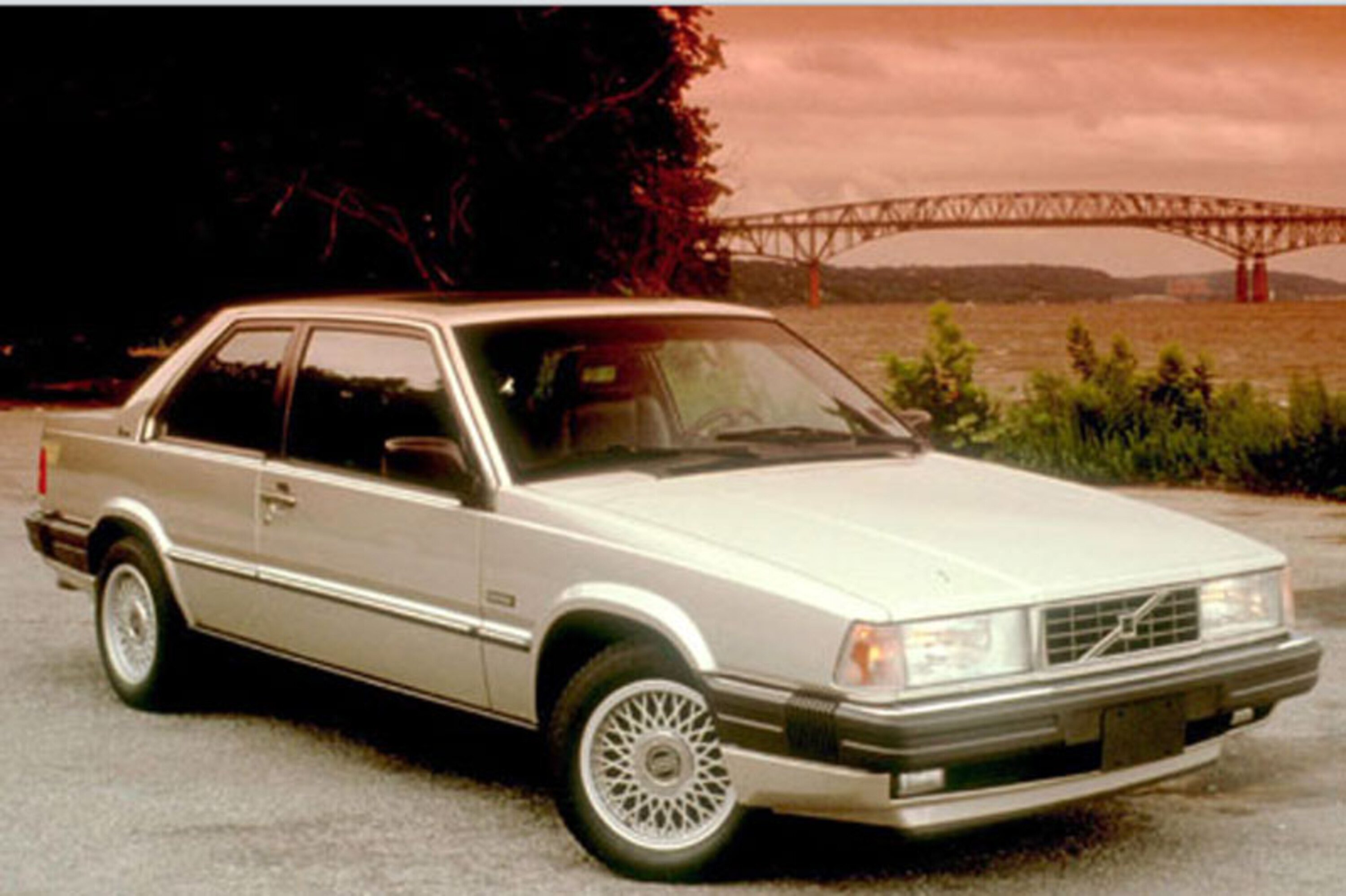 Volvo Coupé (1989-92)