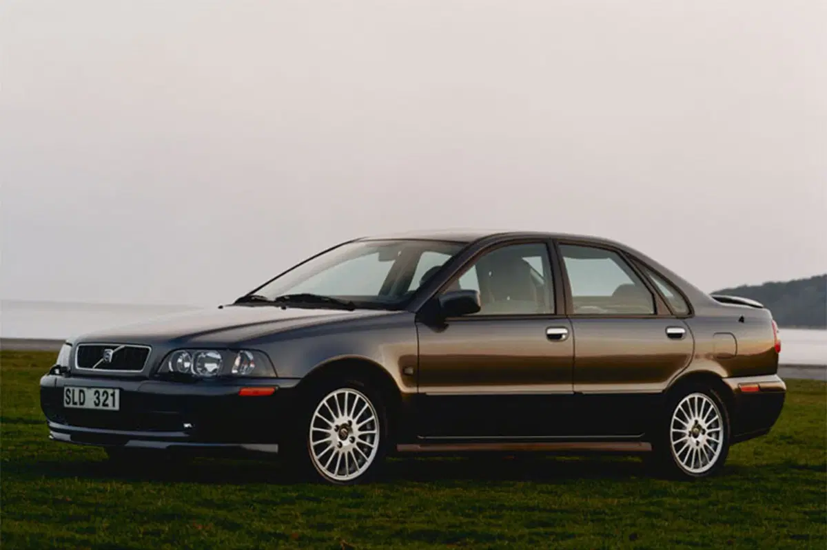 Volvo S40 (1996-04) (3)
