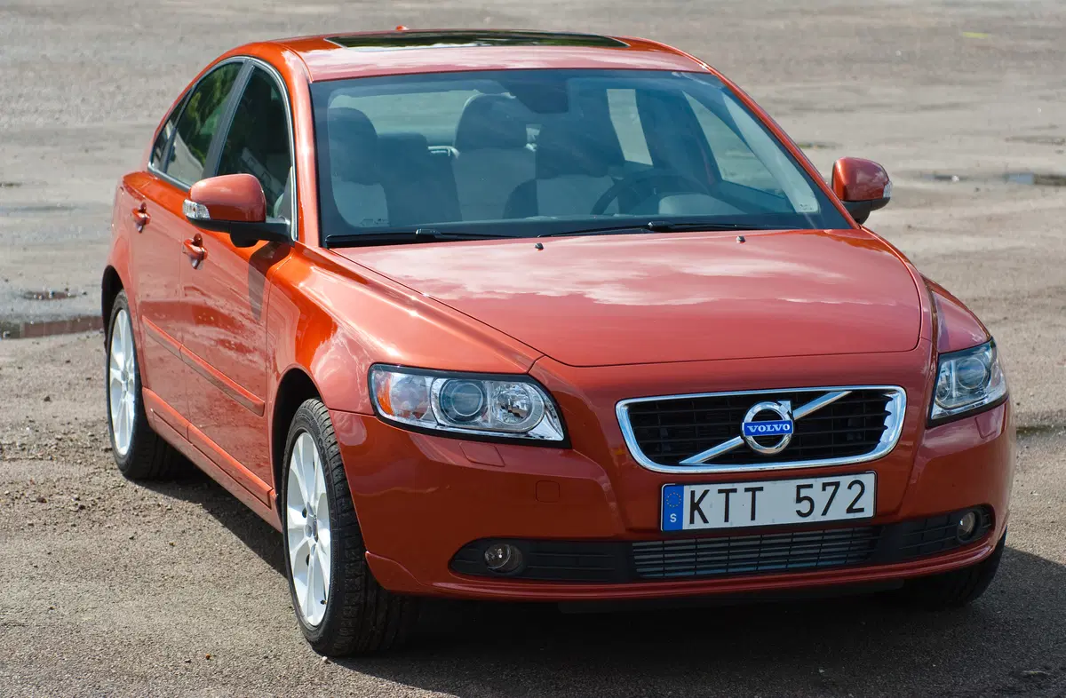 Volvo S40 (2003-12) (2)