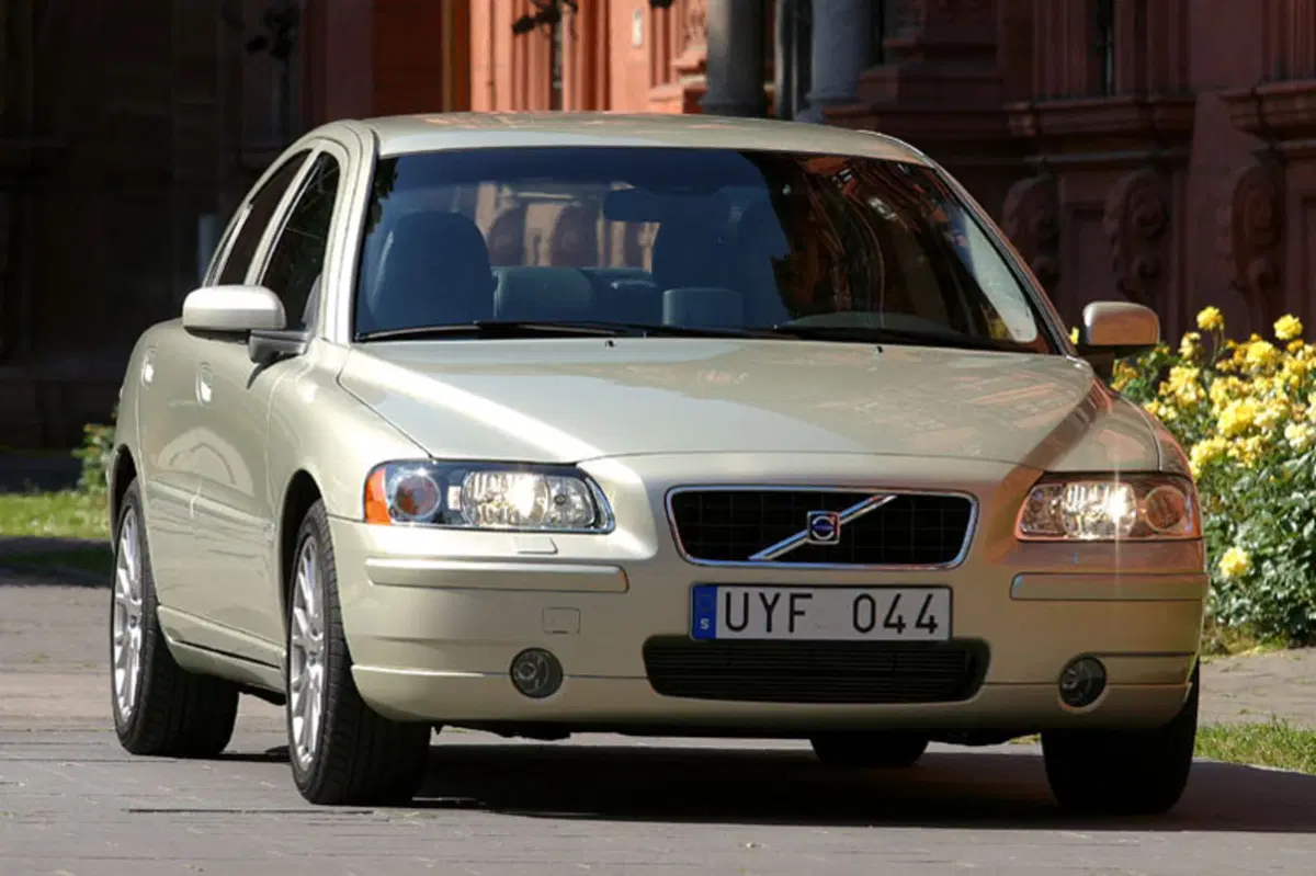 Volvo S60 (2000-09) (6)