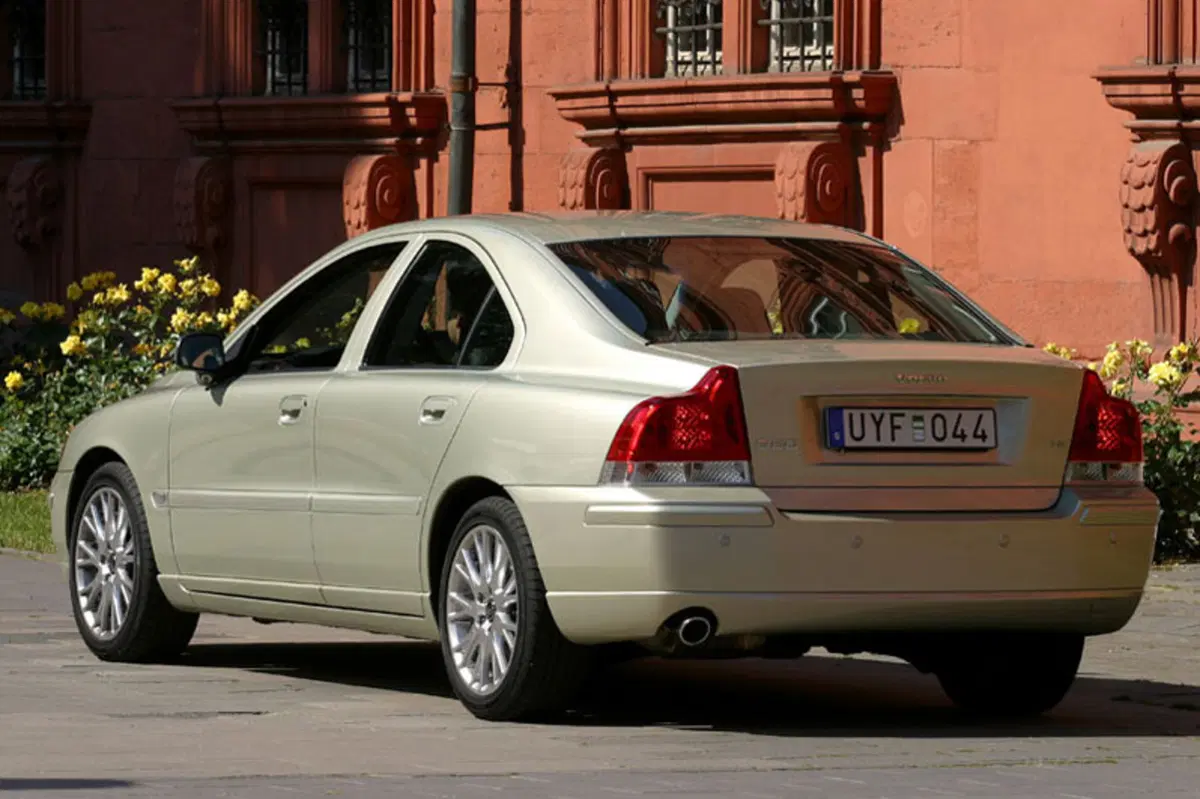 Volvo S60 (2000-09) (2)
