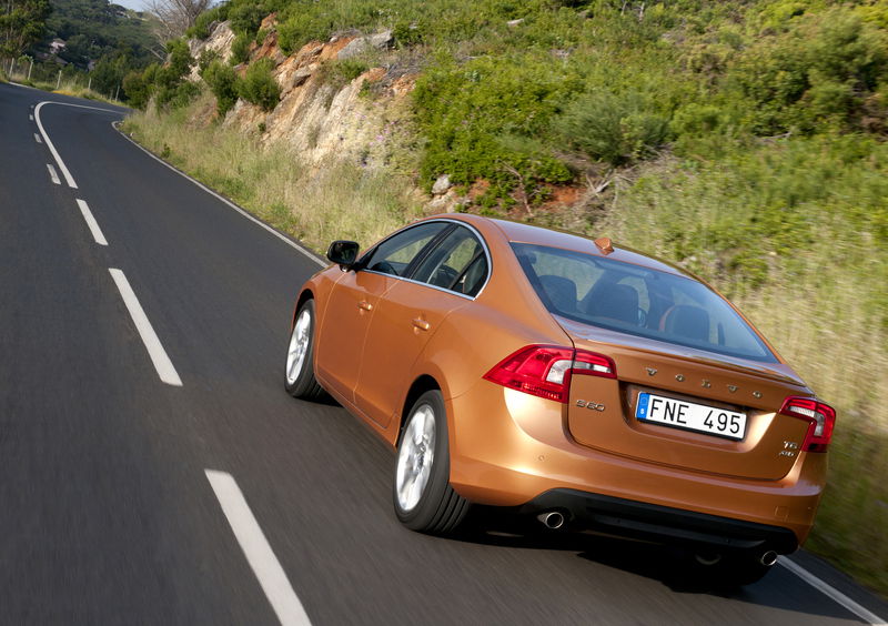 Volvo S60 (2010-18) (9)