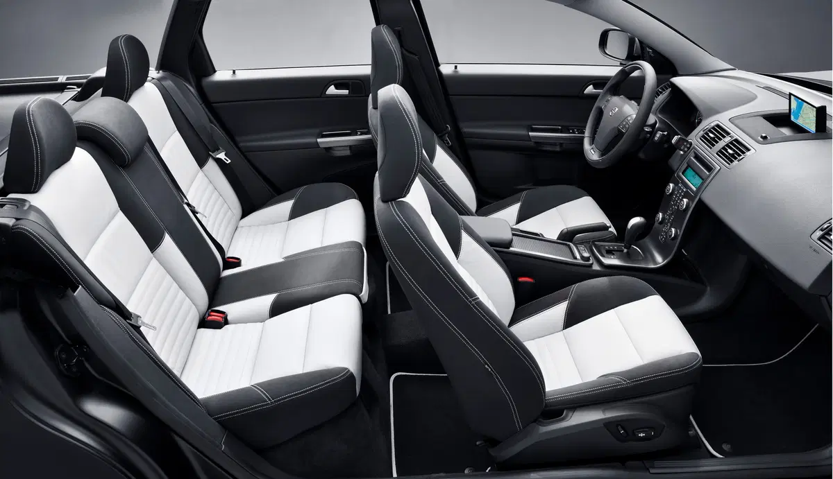 Volvo V50 (2004-12) (18)
