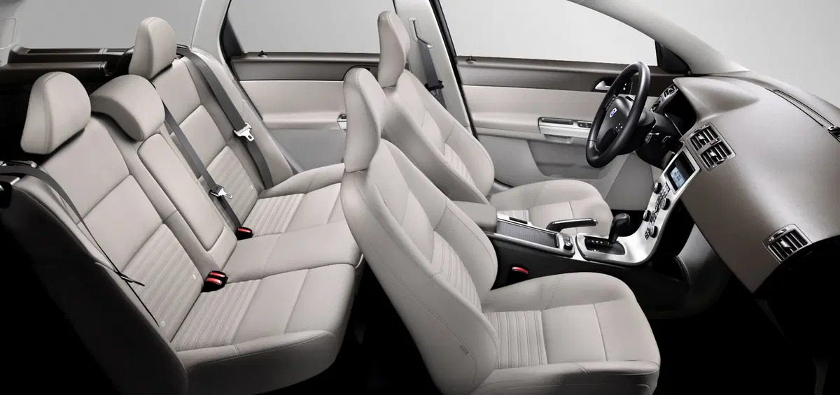 Volvo V50 (2004-12) (21)