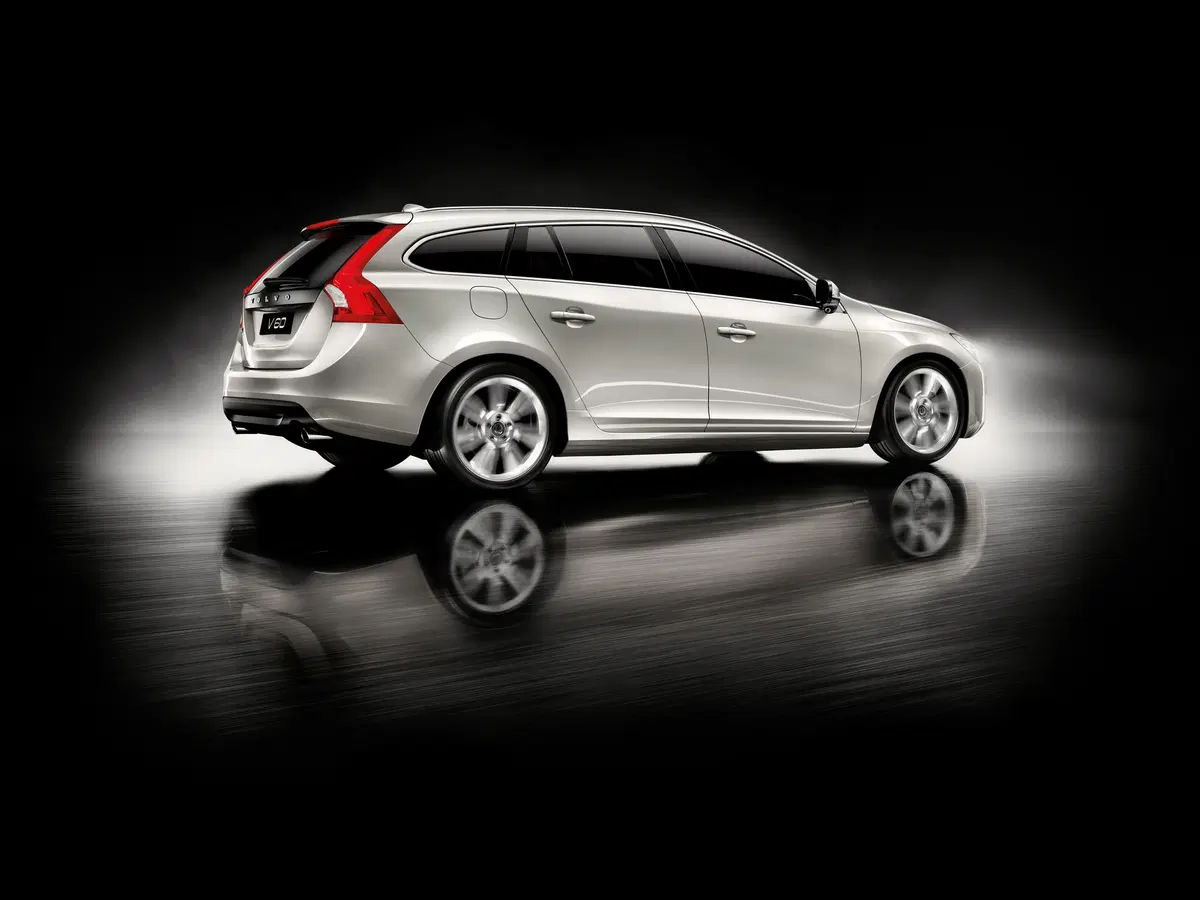 Volvo V60 D2 Geartronic Dynamic Edition (16)