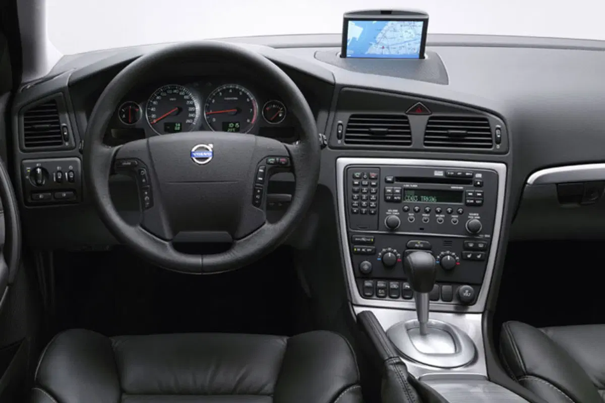 Volvo V70 (2000-07) (9)