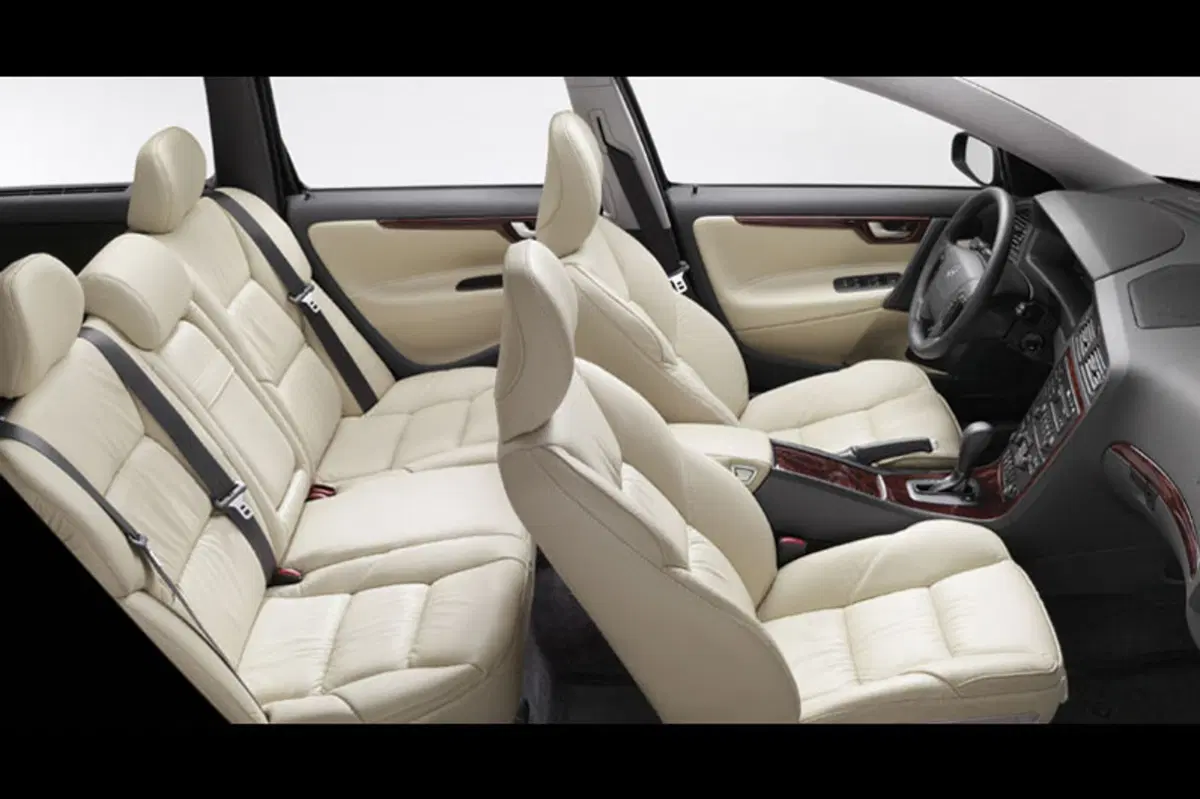 Volvo V70 (2000-07) (10)