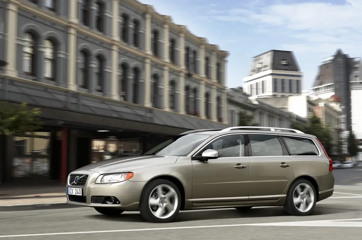 Volvo V70 (2007-16) (3)