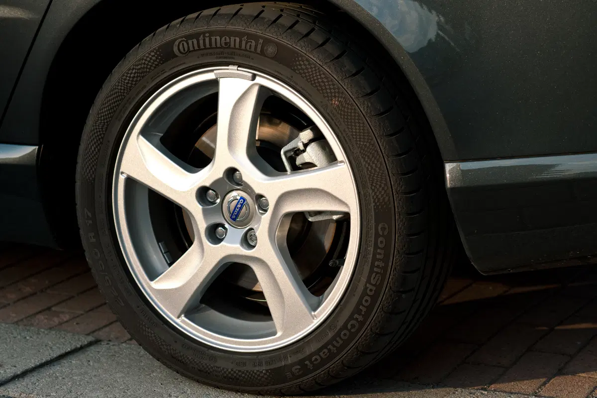Volvo V70 (2007-16) (14)
