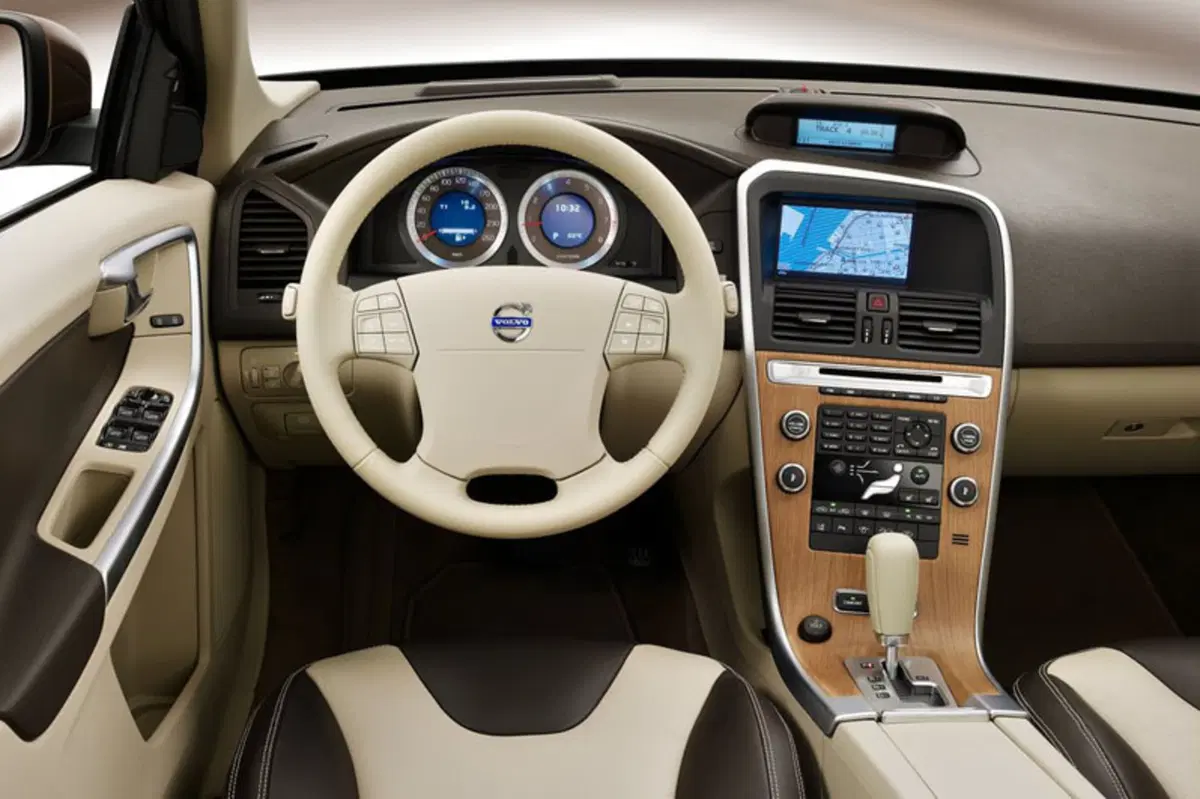 Volvo XC60 (2008-18) (34)