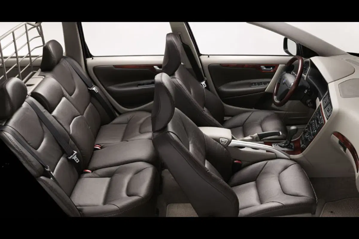 Volvo XC70 (2002-07) (10)