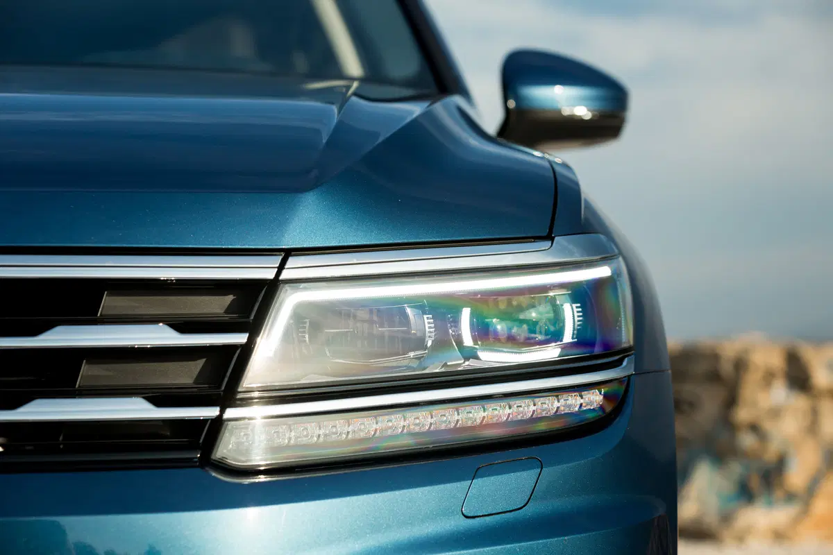VW Tiguan Allspace. A pochi 'passi' dal Touareg [Video] (9)