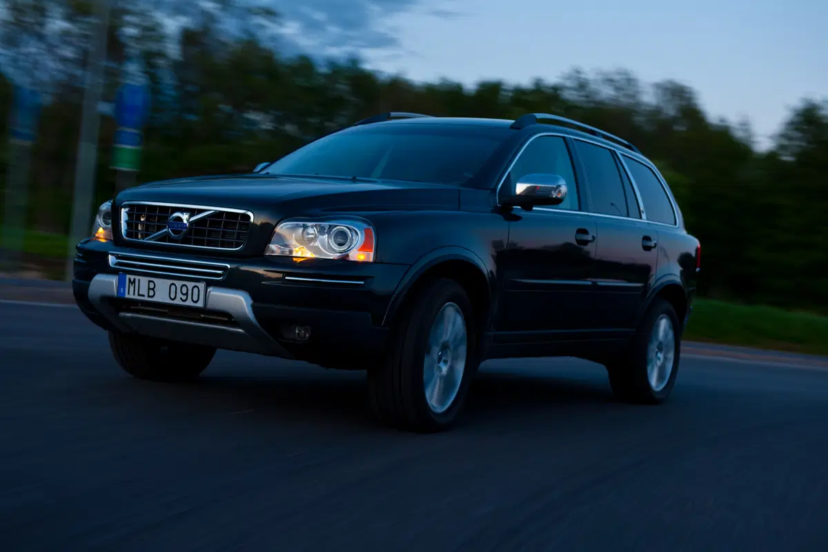 Volvo XC90 (2002-14) (4)