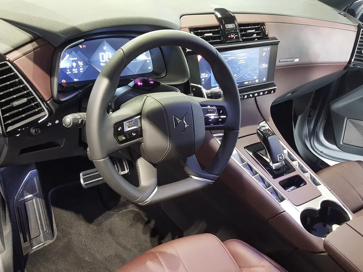 DS Store: al via con DS7 Crossback la nuova rete vendita dedicata allo sviluppo del Premium francese (3)