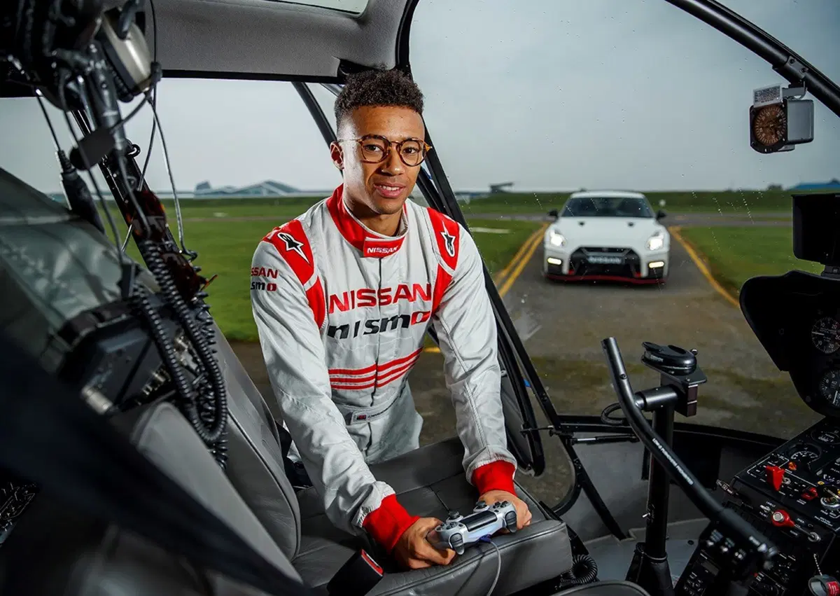 Nissan GT-R/C, un joypad per volante [Video] (3)