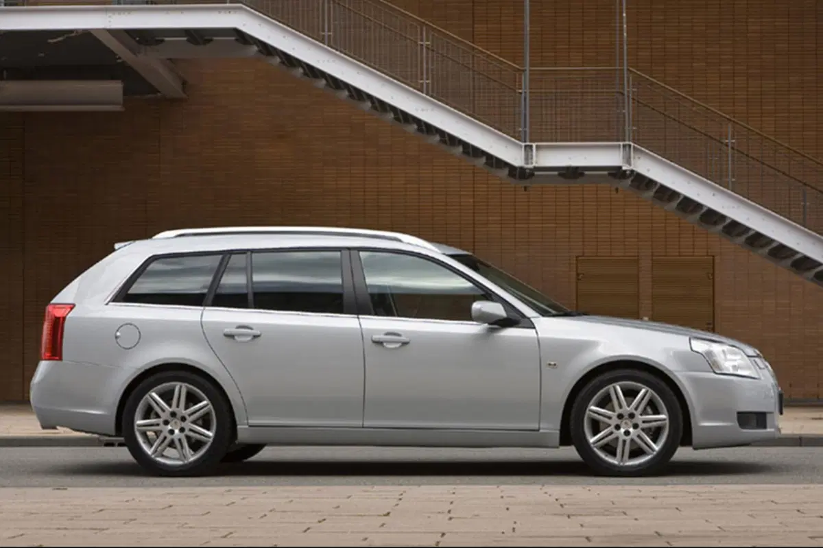 Cadillac BLS Station Wagon 1.9 D 150CV aut.  Sport Luxury (3)
