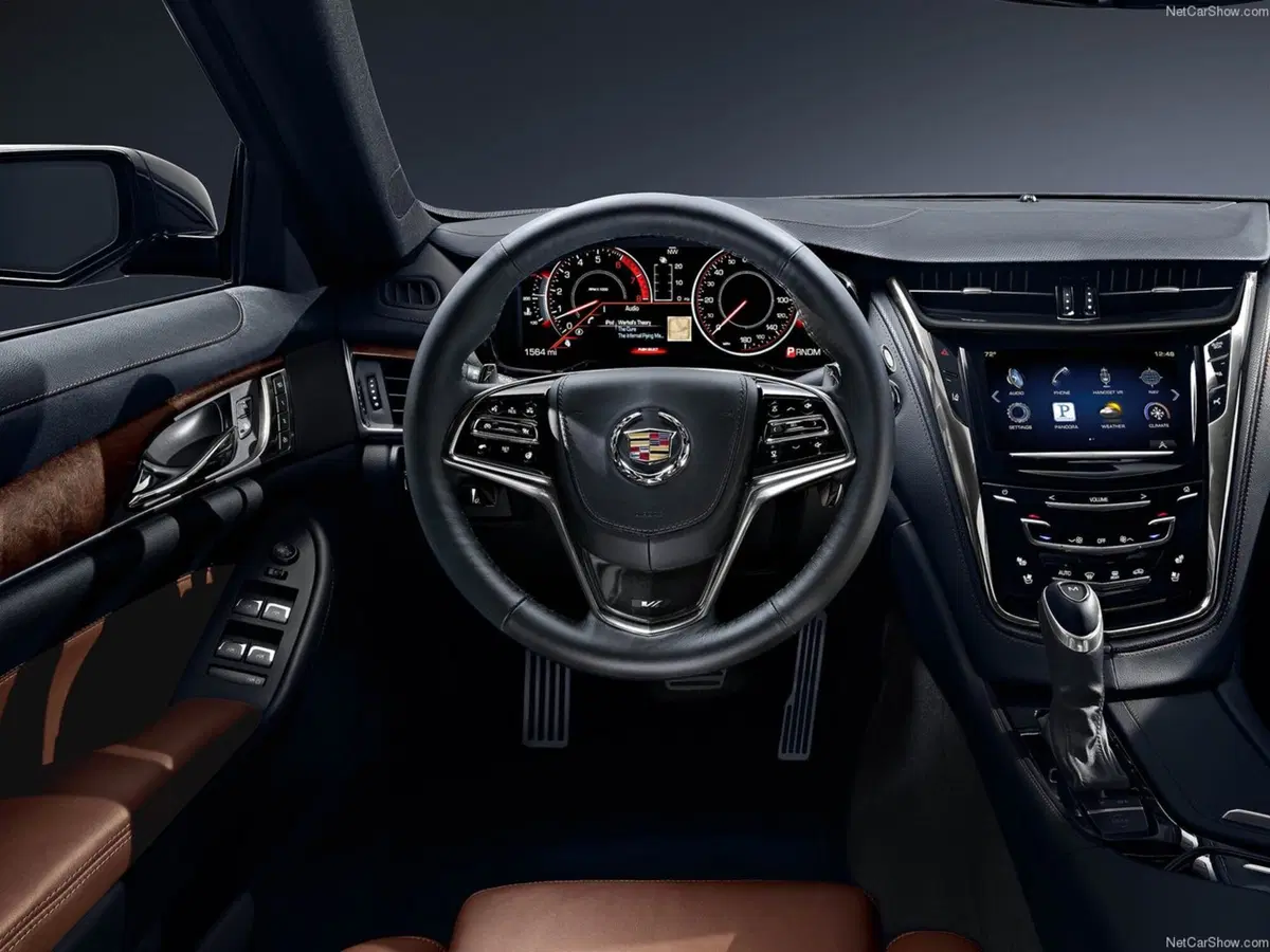 Cadillac CTS 2.0 Turbo AWD AT8 Luxury (5)