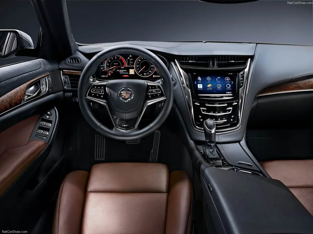 Cadillac CTS 2.0 Turbo AWD AT8 Luxury (6)