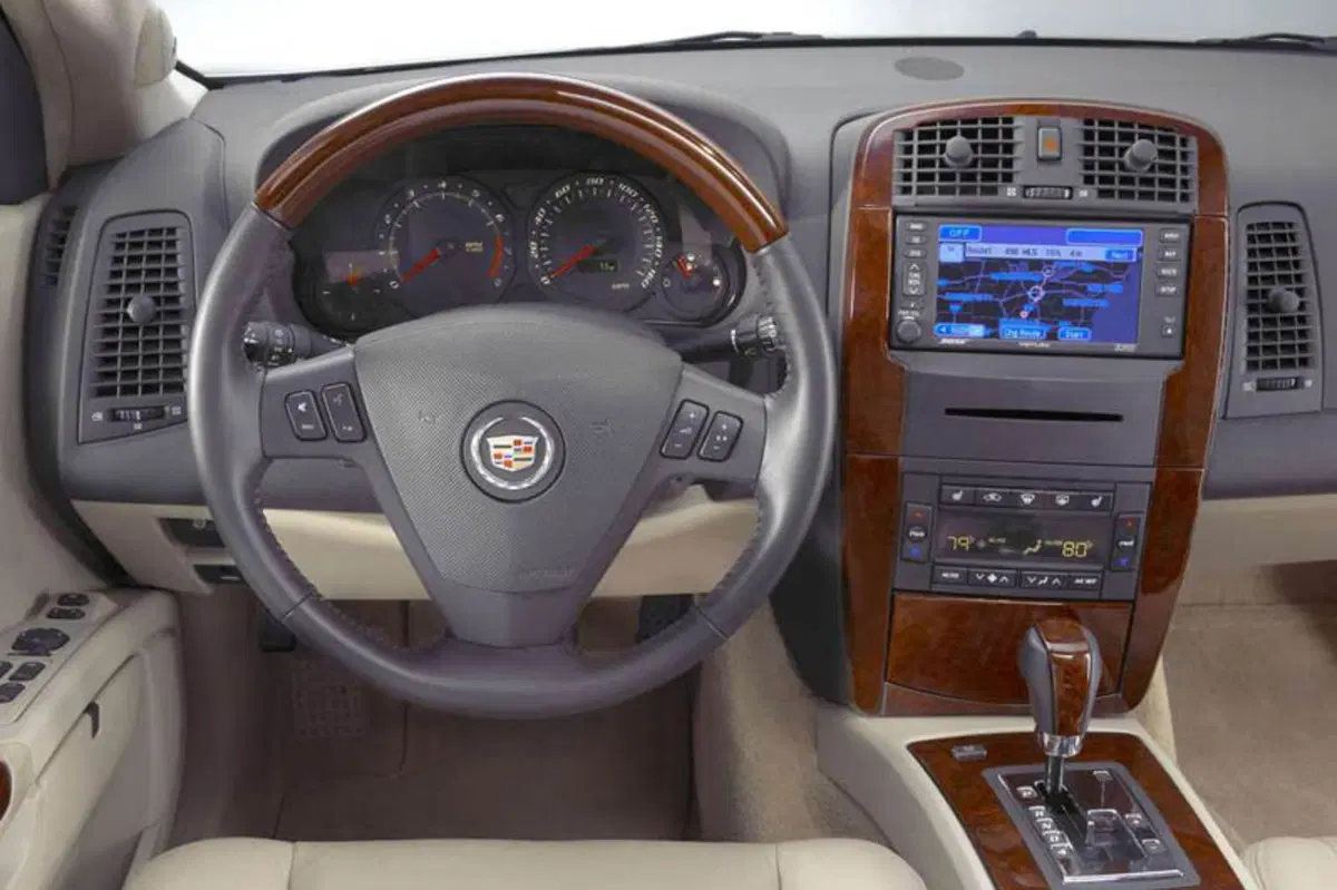 Cadillac SRX 3.6 V6 aut. AWD Elegance Plus (5)