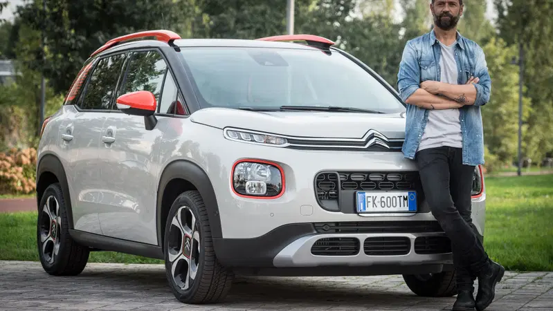 Fabio Volo diventa il nuovo testimonial  di Citro&euml;n C3 Aircross