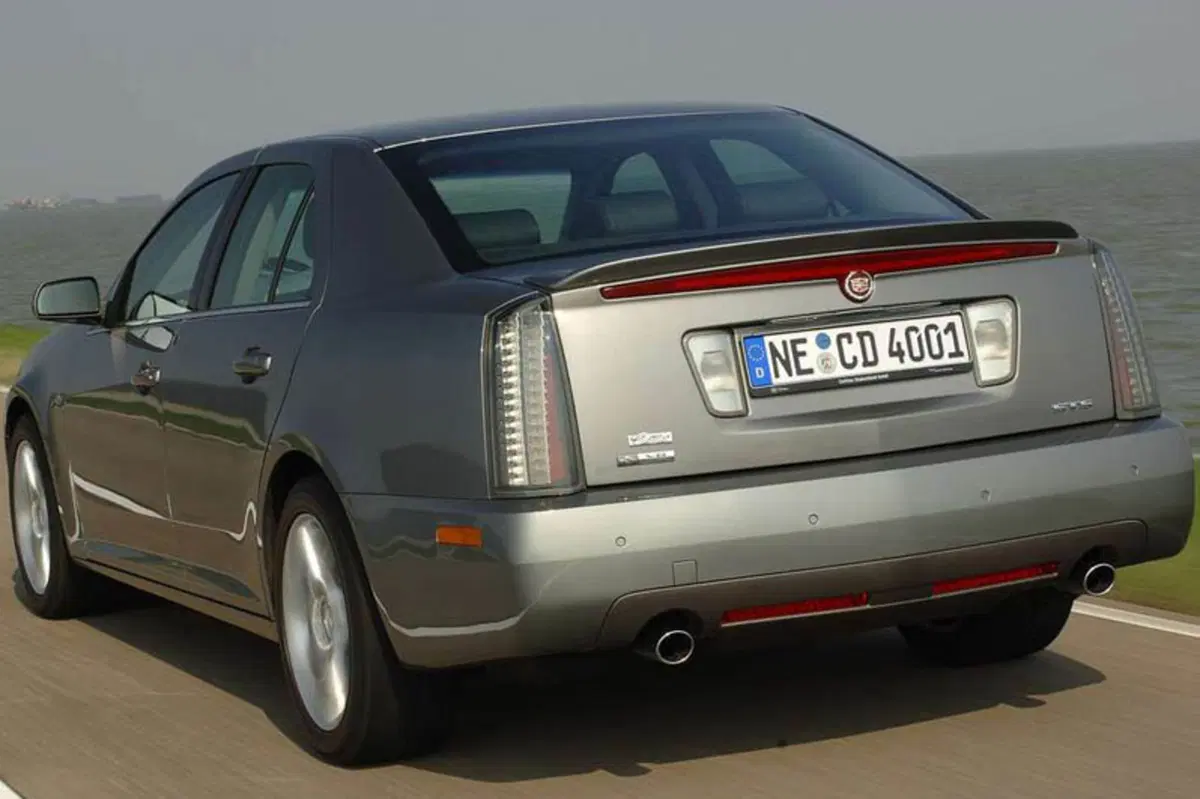 Cadillac STS STS 4.6 V8 aut. Sport Luxury (4)