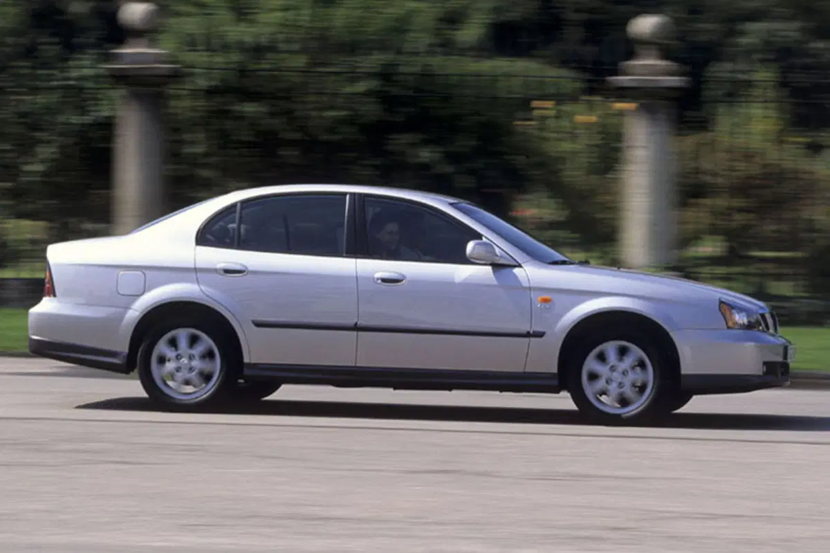 Daewoo Evanda (2002-05) (3)