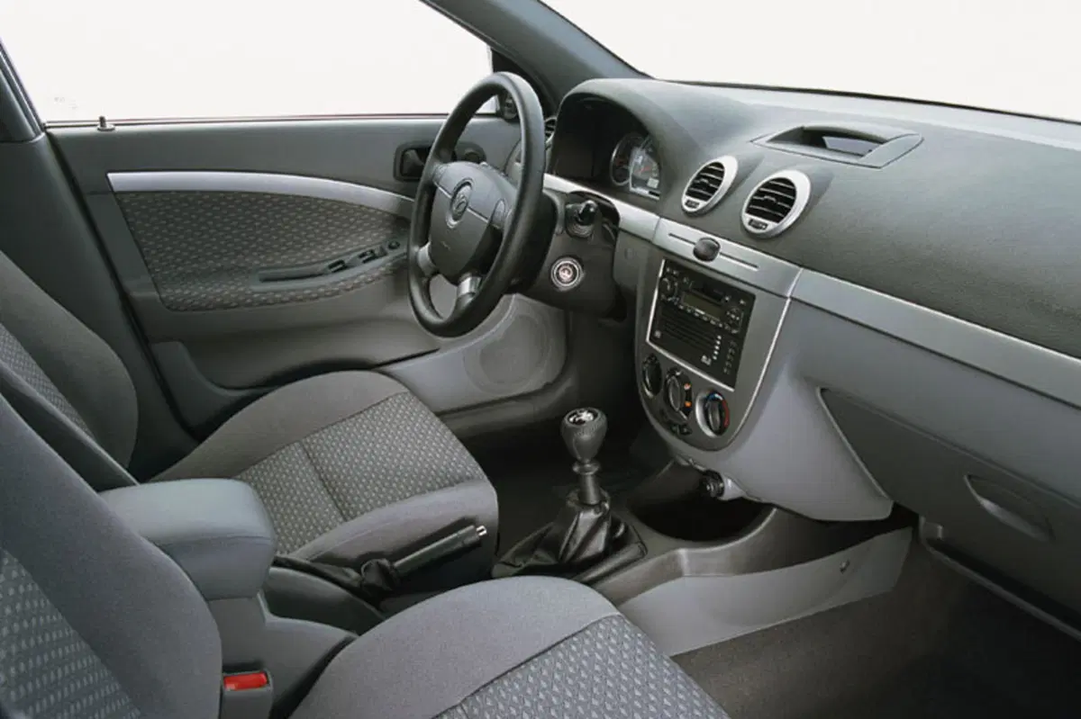 Daewoo Lacetti (2004-05) (10)