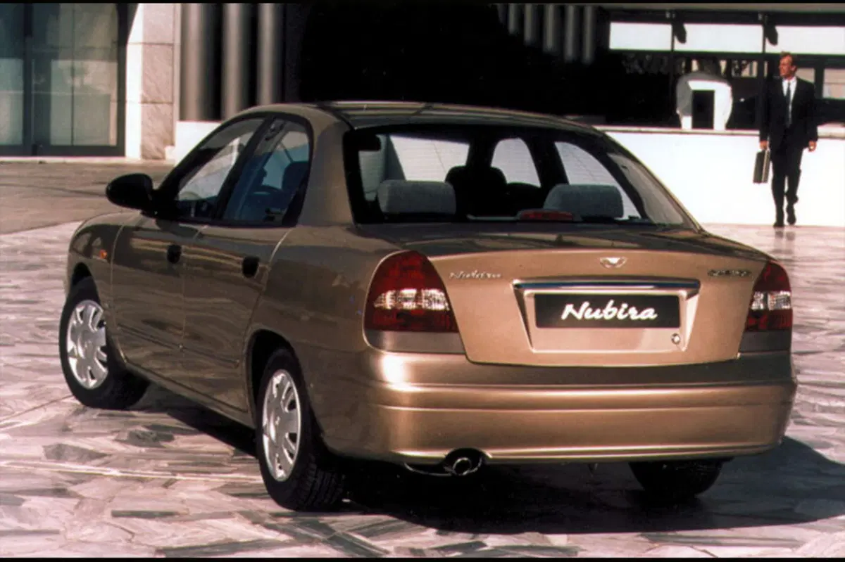 Daewoo Nubira (1997-03) (5)