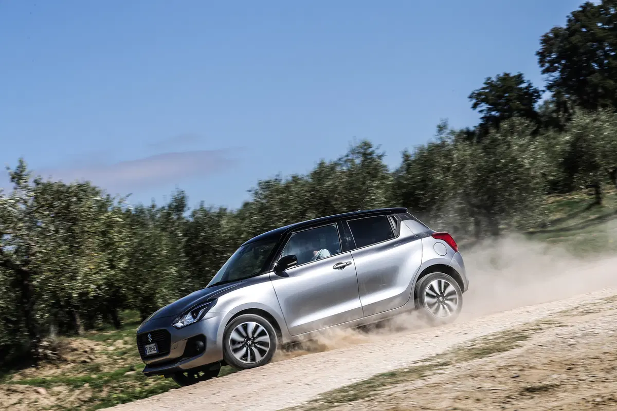 Suzuki Swift Allgrip Hybrid. 4WD per tutti i giorni  (5)