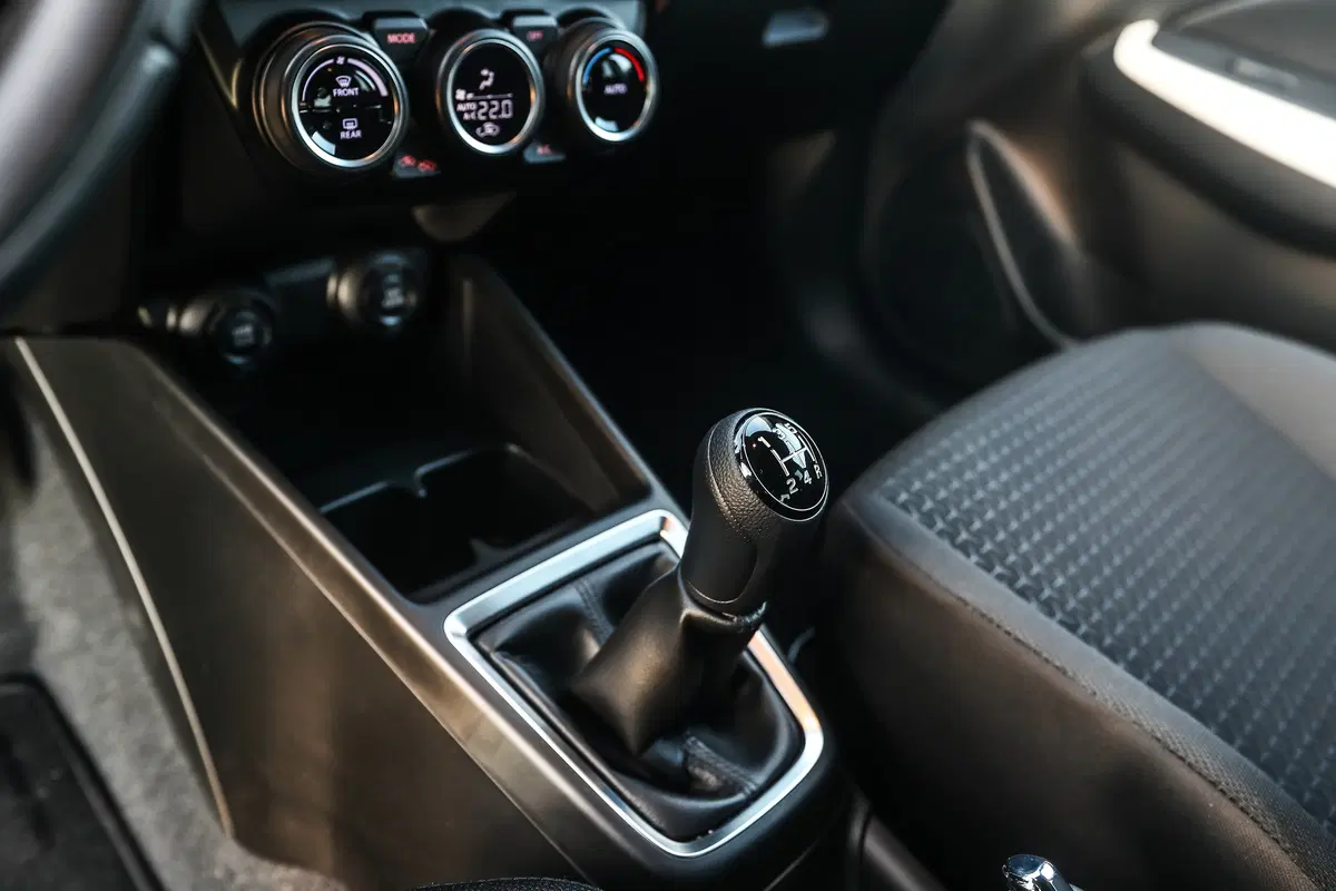 Suzuki Swift Allgrip Hybrid. 4WD per tutti i giorni  (18)