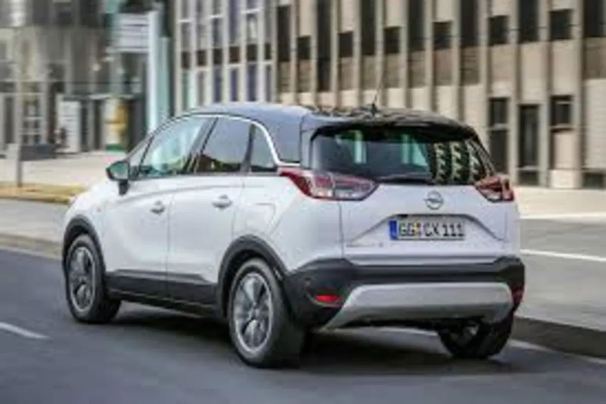 Opel Crossland X 2017, la nuova Meriva | primo test [Video]