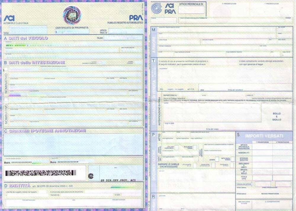 Il certificato di propriet&agrave; auto su cui si pu&ograve; registrare il passaggio