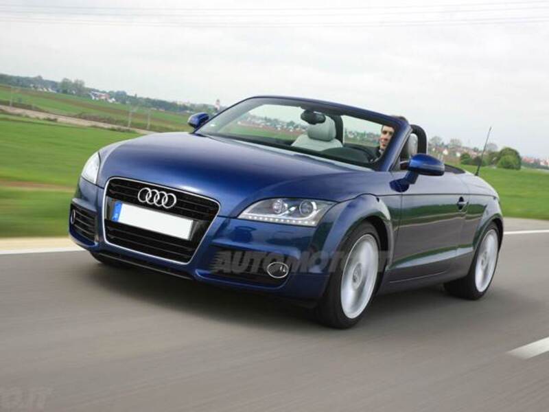 Audi TT RS Roadster 2.5 TFSI quattro S tronic