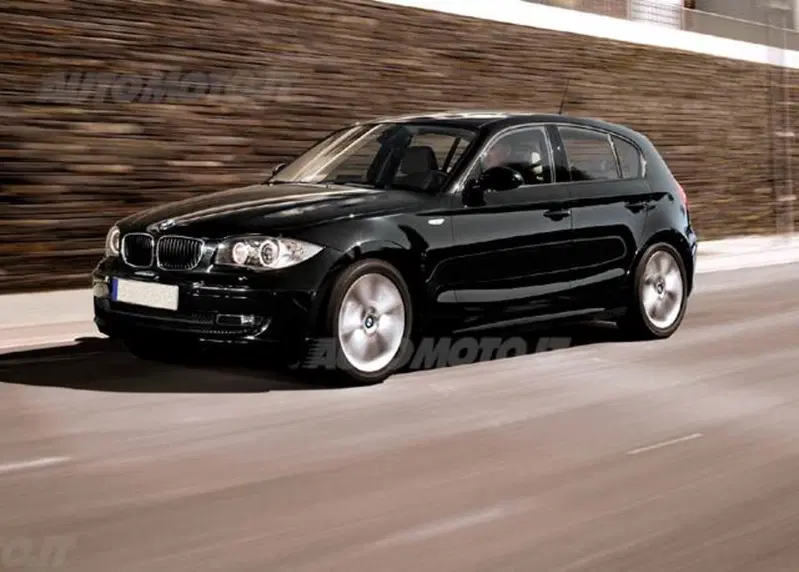 BMW Serie 1 116i cat 5 porte Attiva