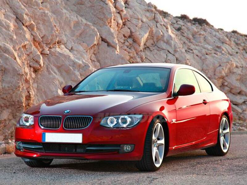 BMW Serie 3 Coupé 325i xDrive cat  Attiva