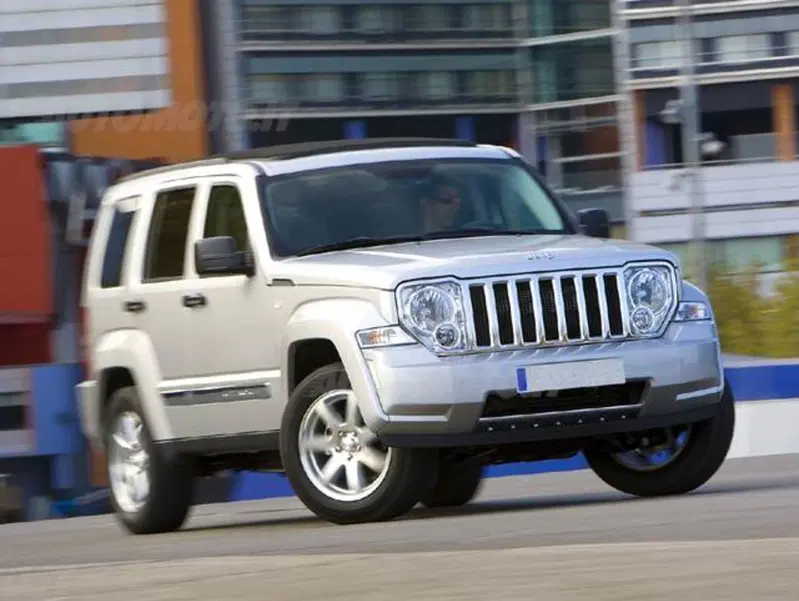 Jeep Cherokee 2.8 CRD DPF Sport