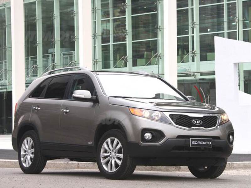 Kia Sorento 2.4 16V CVVT 2WD Active