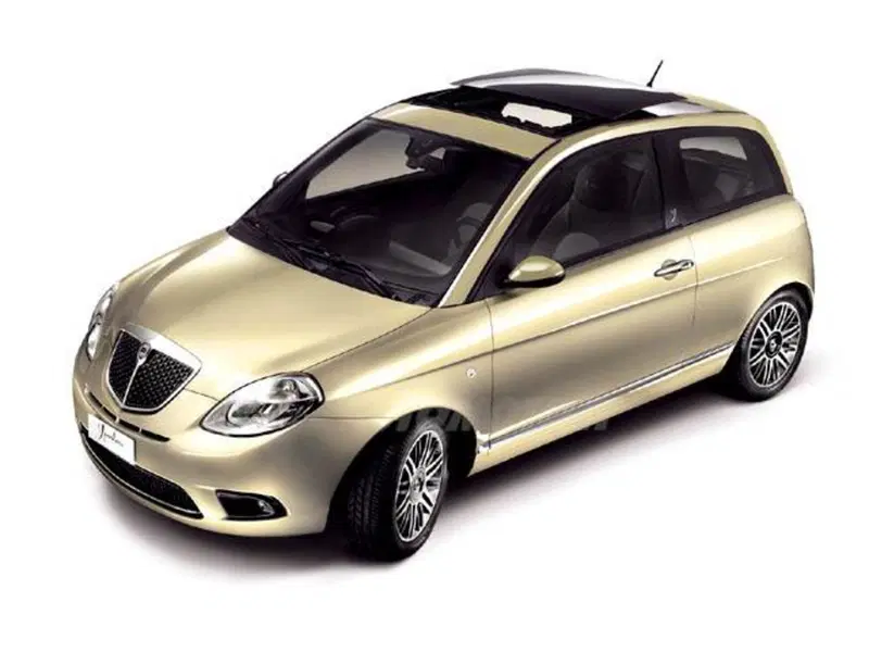 Lancia Ypsilon 1.3 MJT 75 CV New Oro