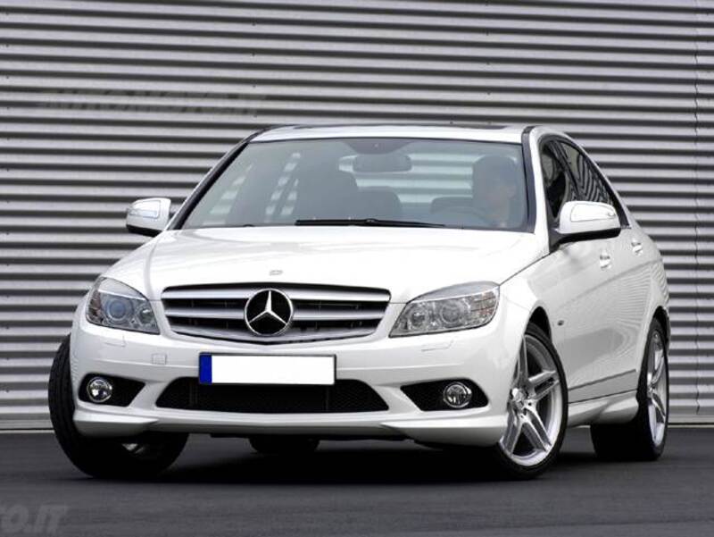 Mercedes-Benz Classe C 200 CGI BlueEFFICIENCY Classic 