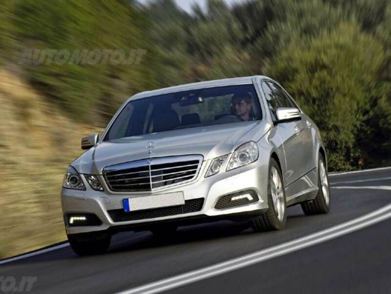 Mercedes-Benz Classe E 220 CDI BlueEFFICIENCY Avantgarde AMG 