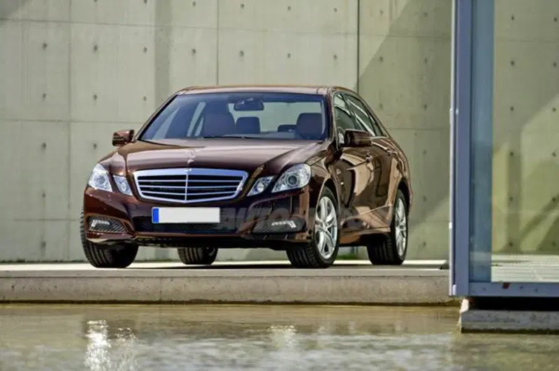 Mercedes-Benz Classe E 250 CGI BlueEFFICIENCY Avantgarde