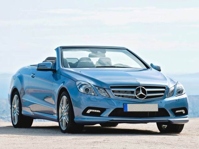 Mercedes-Benz Classe E Cabrio 200 CGI Cabrio BlueEFFICIENCY Avantgarde